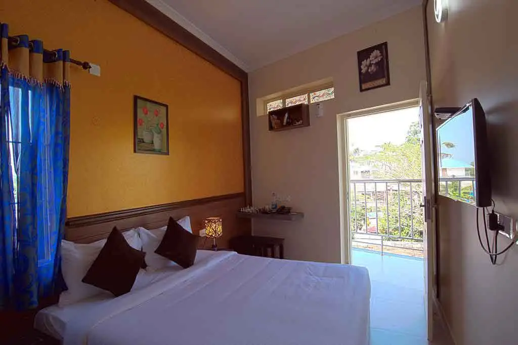 Luxury Double Deluxe Room Kochi Airport